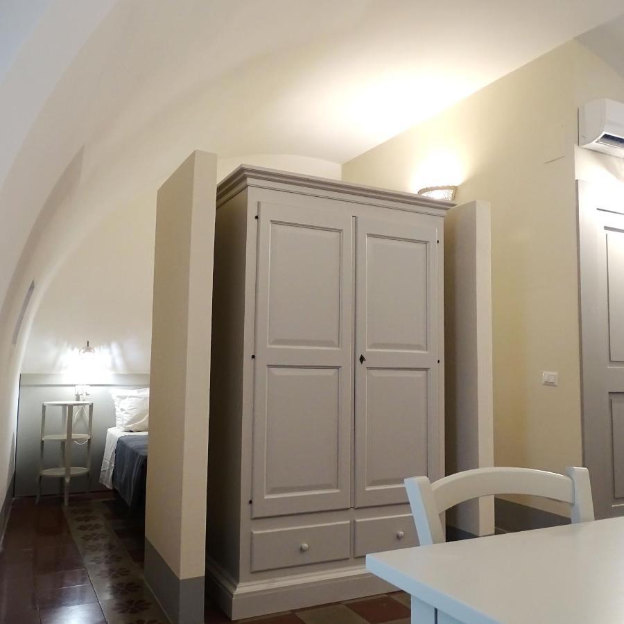 Le Finestre Su Porta Carrese - Luxury Rooms Matino Exterior photo
